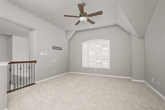 Building Photo - 3680 Roosevelt Dr