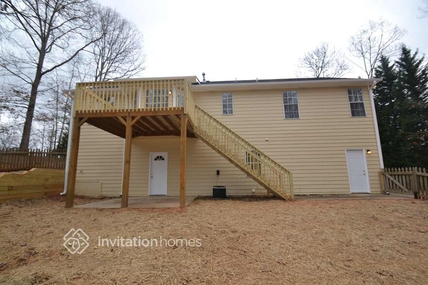 Building Photo - 4216 Sturbridge Dr