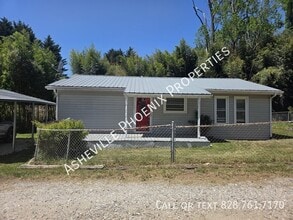 Building Photo - 13 Rosscraggon Dr