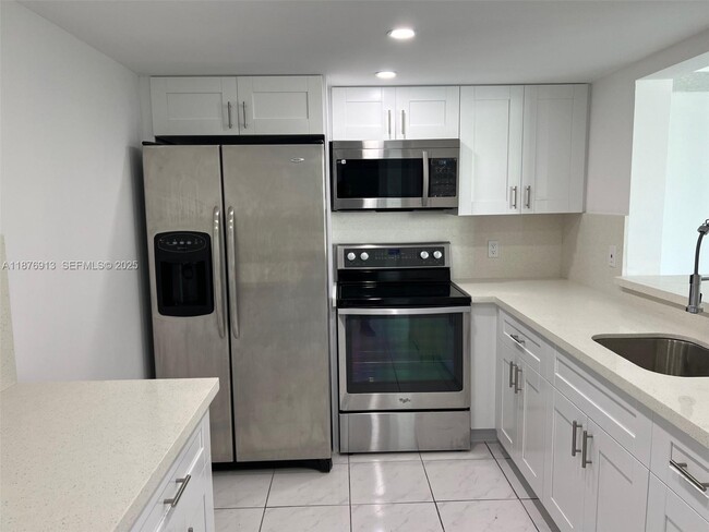 Building Photo - 2055 SW 122nd Ave