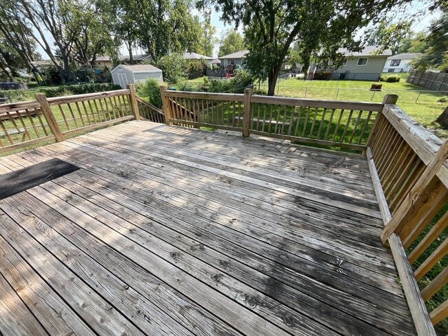 Building Photo - Amazing Lavista home waiting for you