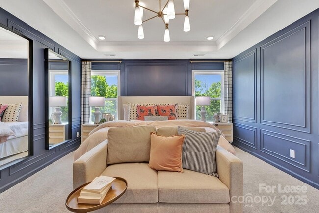 Building Photo - 747 Lock Haven Dr NW