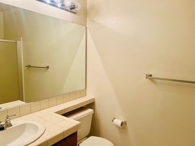 Building Photo - Two Bedroom Rental Home in Jess Ranch Avai...