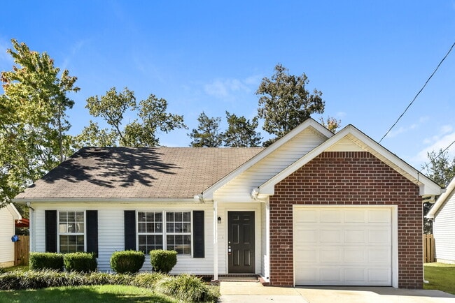 Building Photo - 1315 Owasa Trail