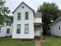 Building Photo - 1428 Swinney Ave
