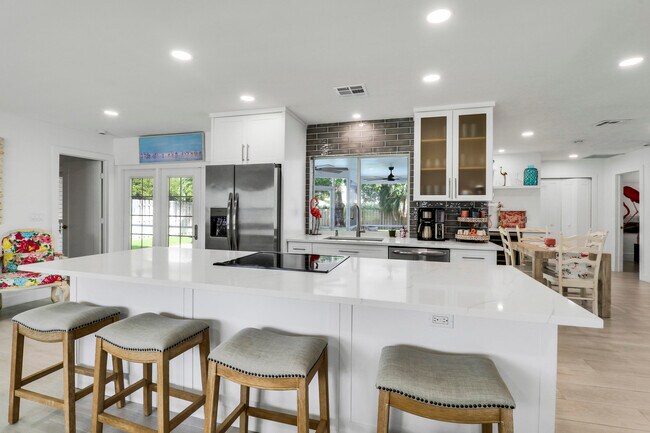 Building Photo - 509 Oak Terrace