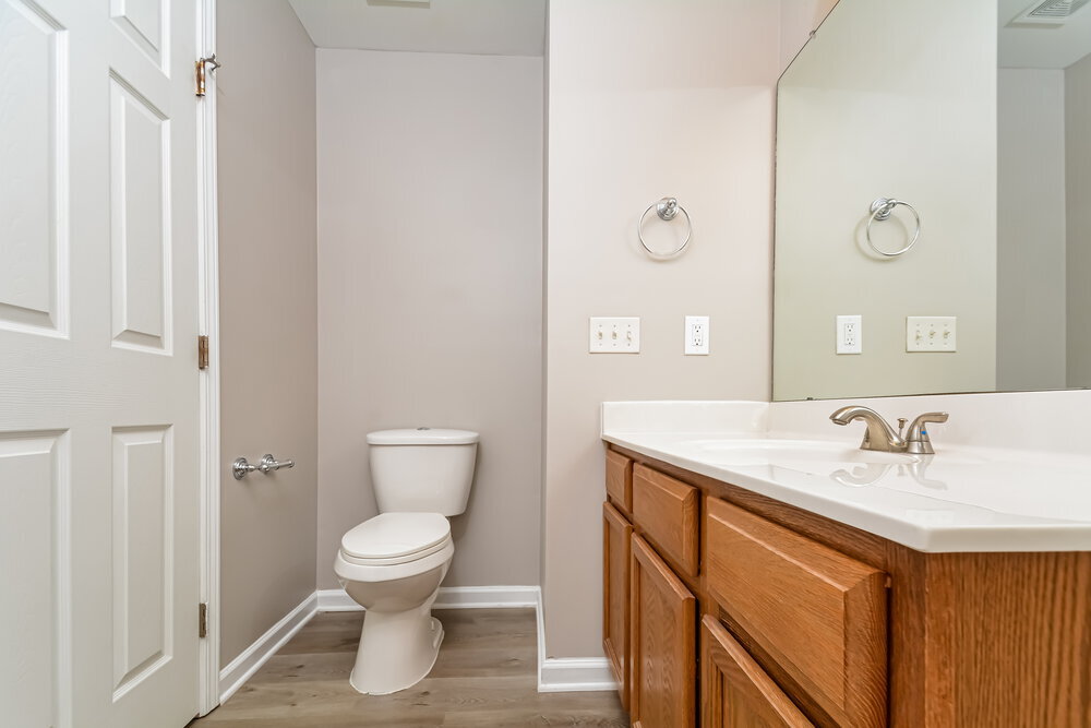 Building Photo - 3709 Blue Blossom Dr