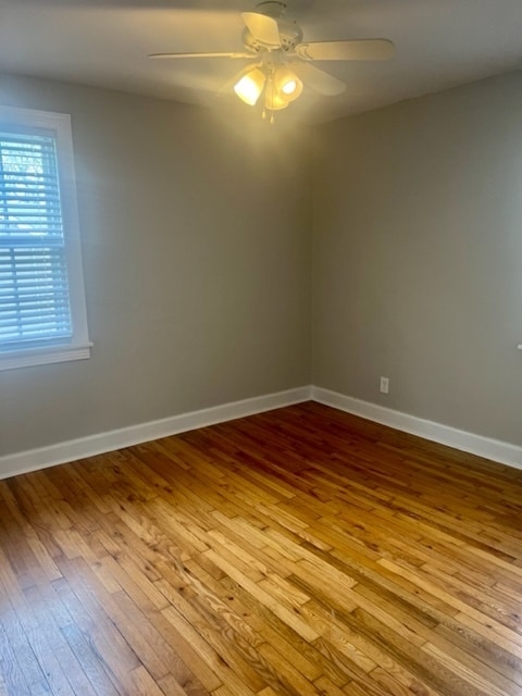 Building Photo - 2BR/1BA Adorable Home in the heart of Ingl...
