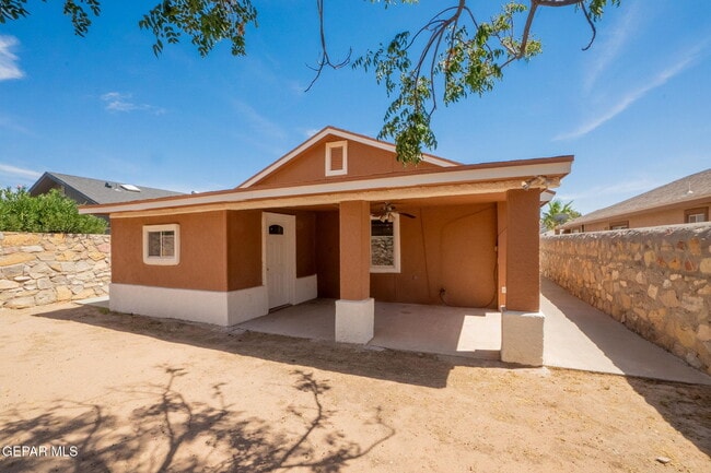 Building Photo - 11641 Desert Keep Dr