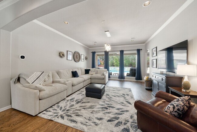 Building Photo - Stunning Home with Pool Now Available in t...