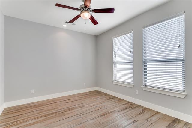 Building Photo - 4316 Hartford St