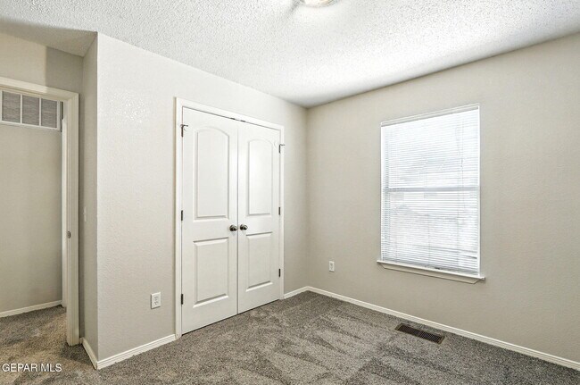Building Photo - 14407 Misty Point Ct