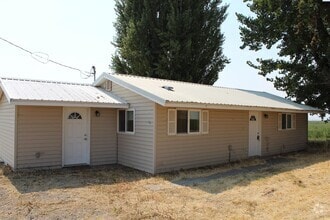 Building Photo - 2 Bed/1 Bath House in North Pasco