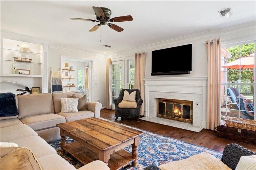 Building Photo - 179 Mt Calvary Rd