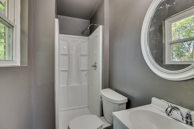 Building Photo - 3607 Massiot Dr