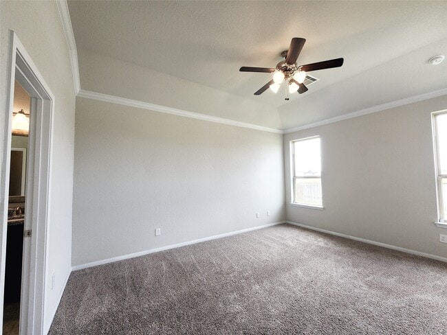 Building Photo - 14711 Sycamore Side Wy