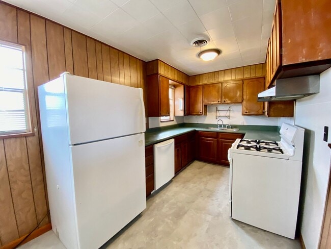 Building Photo - Must see