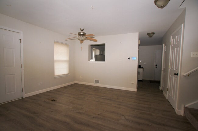 Building Photo - 1415 Wesley Ct