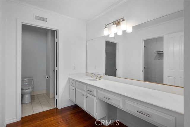 Building Photo - 28100 Ridgefern Ct