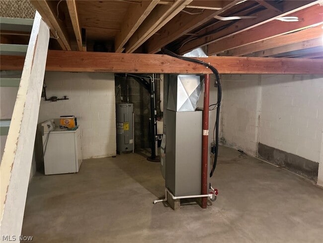 Building Photo - 123 Orchard Dr
