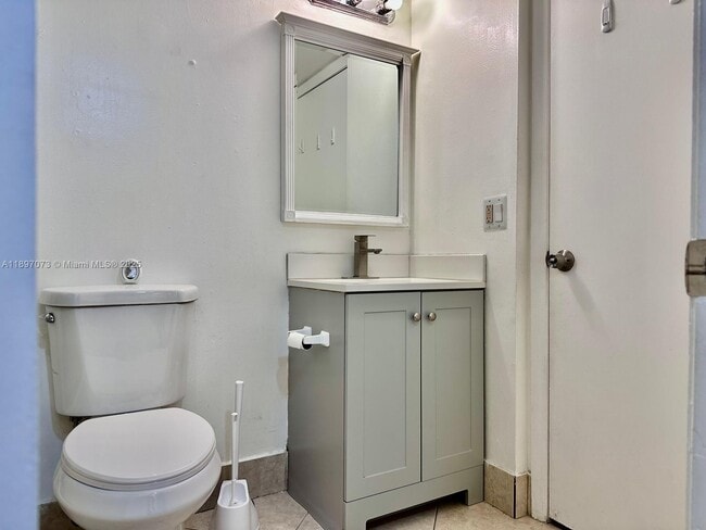 Building Photo - 510 NW 86th Pl