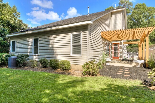 Building Photo - 486 Granite Point