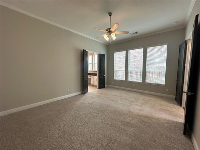 Building Photo - 7105 Royal View Dr
