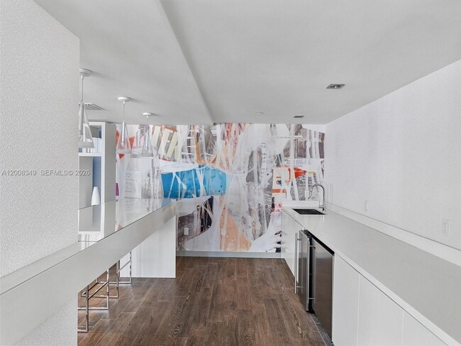 Building Photo - 4250 Biscayne Blvd