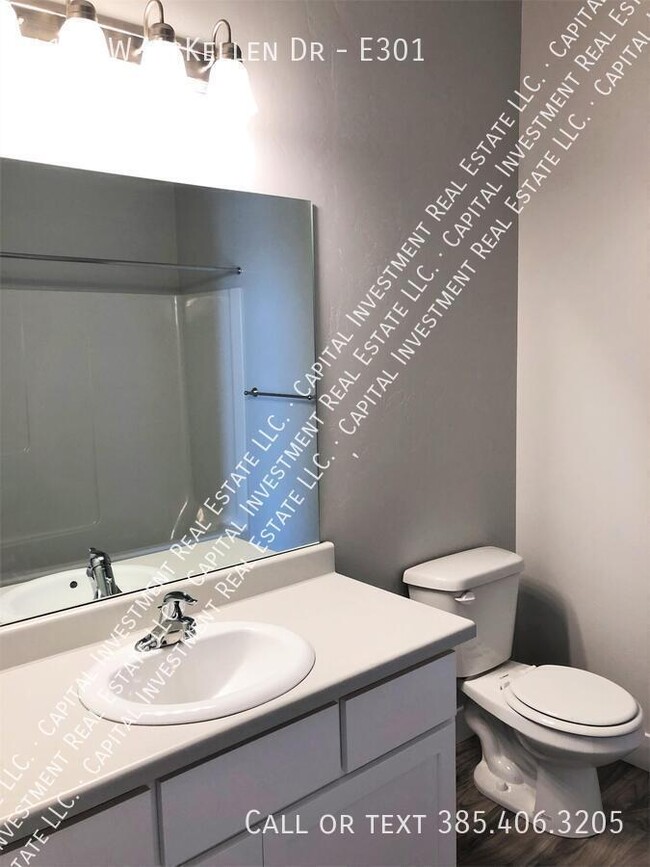 Building Photo - 4192 McKellen Dr