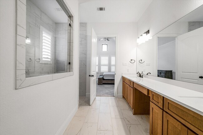 Building Photo - 20710 Via Giulia Ct