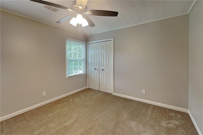 Building Photo - 115 Spring Ridge Ct