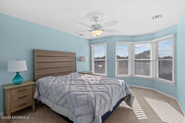 Building Photo - 303 NJ-35