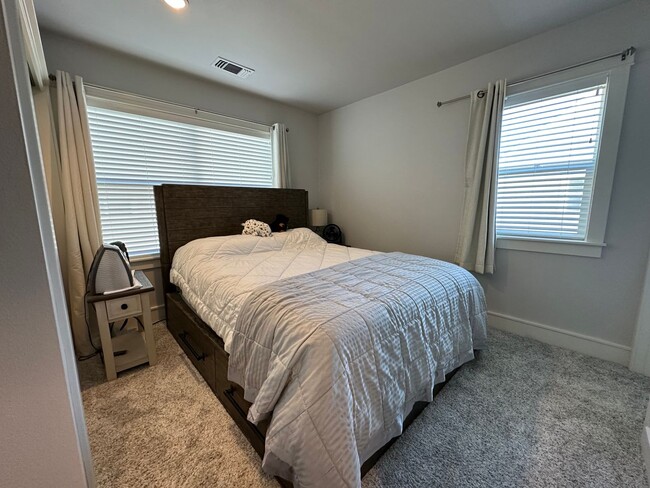 Building Photo - Plan Ahead: Beachside 2-Bedroom Townhome A...