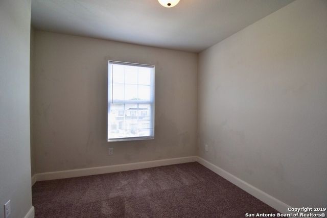 Building Photo - 6419 MELANZANE AVE