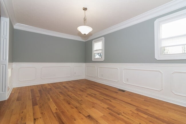 Building Photo - 2588 Hutcherson Ln