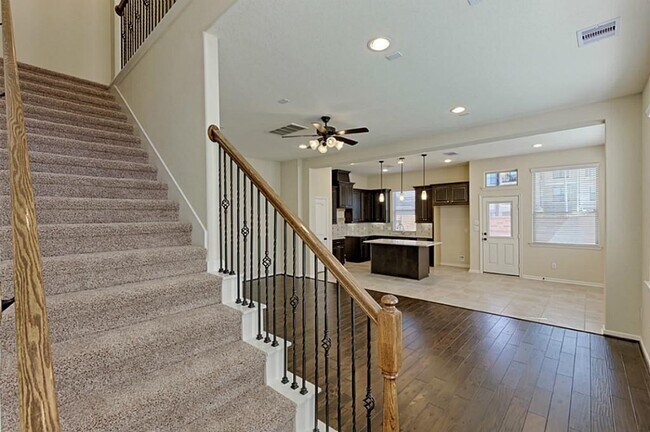 Building Photo - 12238 La Strada St