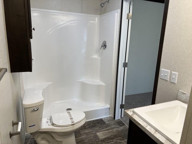 Building Photo - 259 Birch Ct