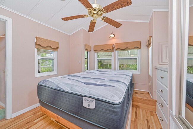 Building Photo - 10835 Vireo Cir
