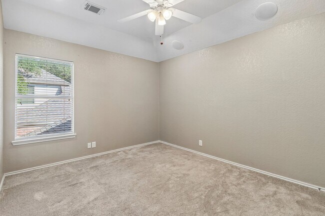 Building Photo - 3904 Arroyo Seco
