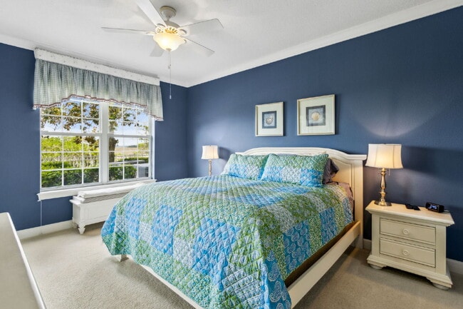 Building Photo - Fully Furnished 3/3 Ocean Grande Condo