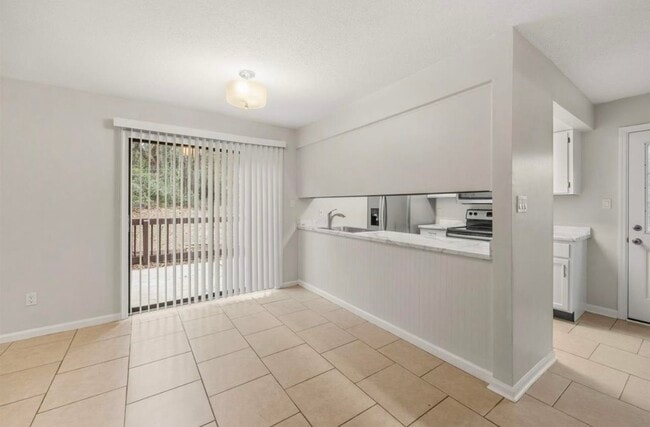 Building Photo - 2309 Green Timbers Trail