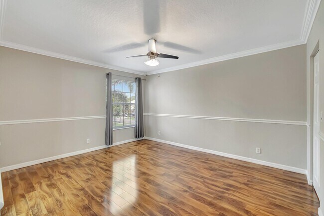 Building Photo - 6788 Hendry Dr