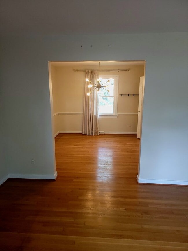 Building Photo - Delightful 3 Bedroom Home for Rent in Henrico