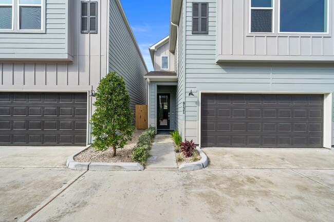 Building Photo - Brand New Home in Esther Acres!