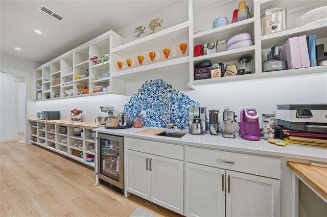 Building Photo - 8701 Zebra Crossing