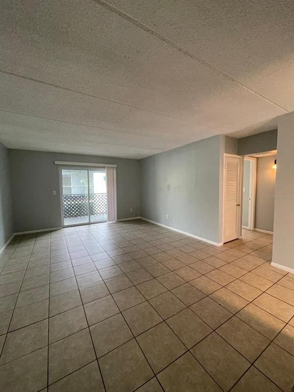 Building Photo - 2835 Somerset Park Dr