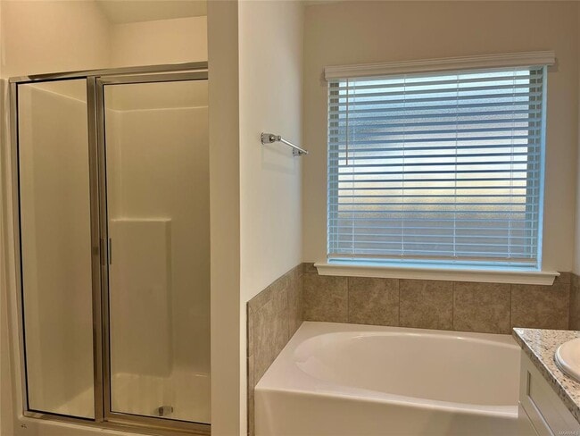 Building Photo - 127 Dawson's Ml Dr