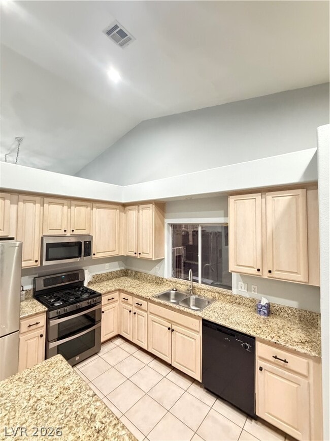 Building Photo - 2763 Chokecherry Ave