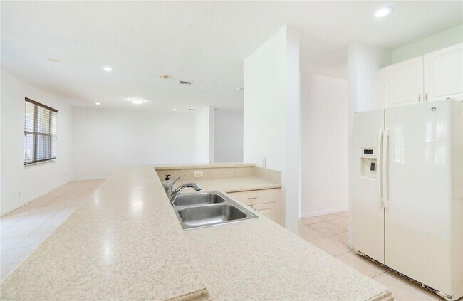 Building Photo - 1609 Sweetgum Terrace