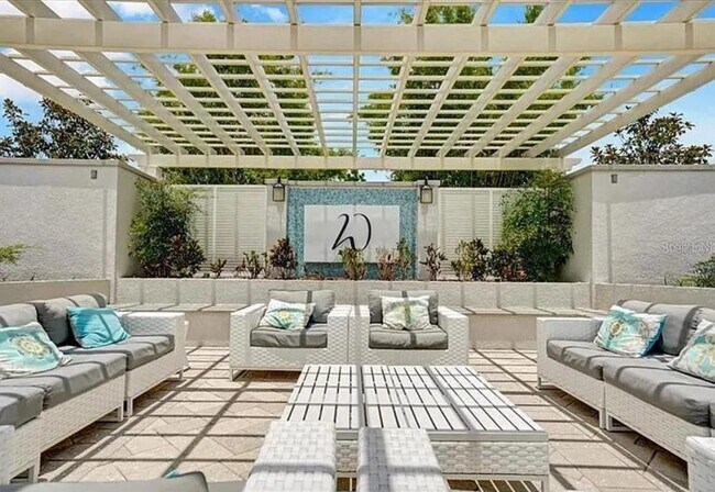 Building Photo - 16190 Harbor Mist Alley